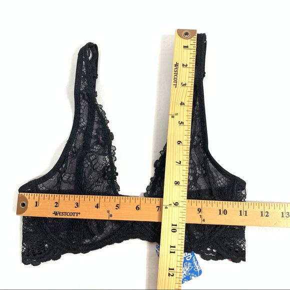 NWT Free People Black Bra Lace Plunge Size 32B - Picture 10 of 11